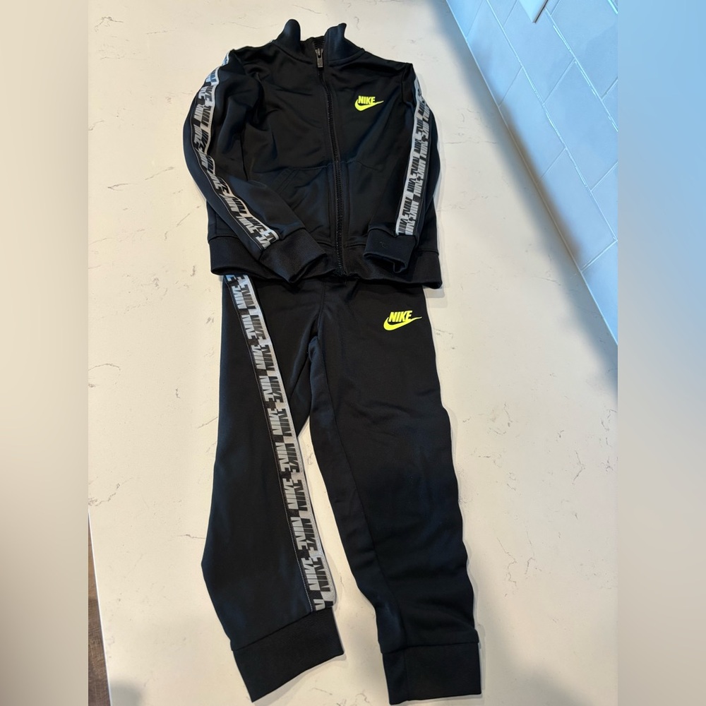 Toddler Logo Taping Tricot Set Tracksuit Set Pants & Zip Up Jacket 4T